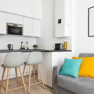 Apt Rénové à 2 Min à Pied Du - Wifi Gratuit Appartement Évian-les-Bains